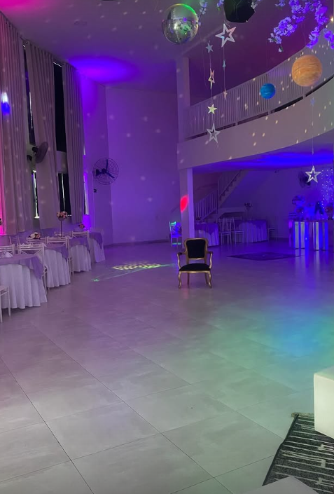 Buffet Uriel — foto 1