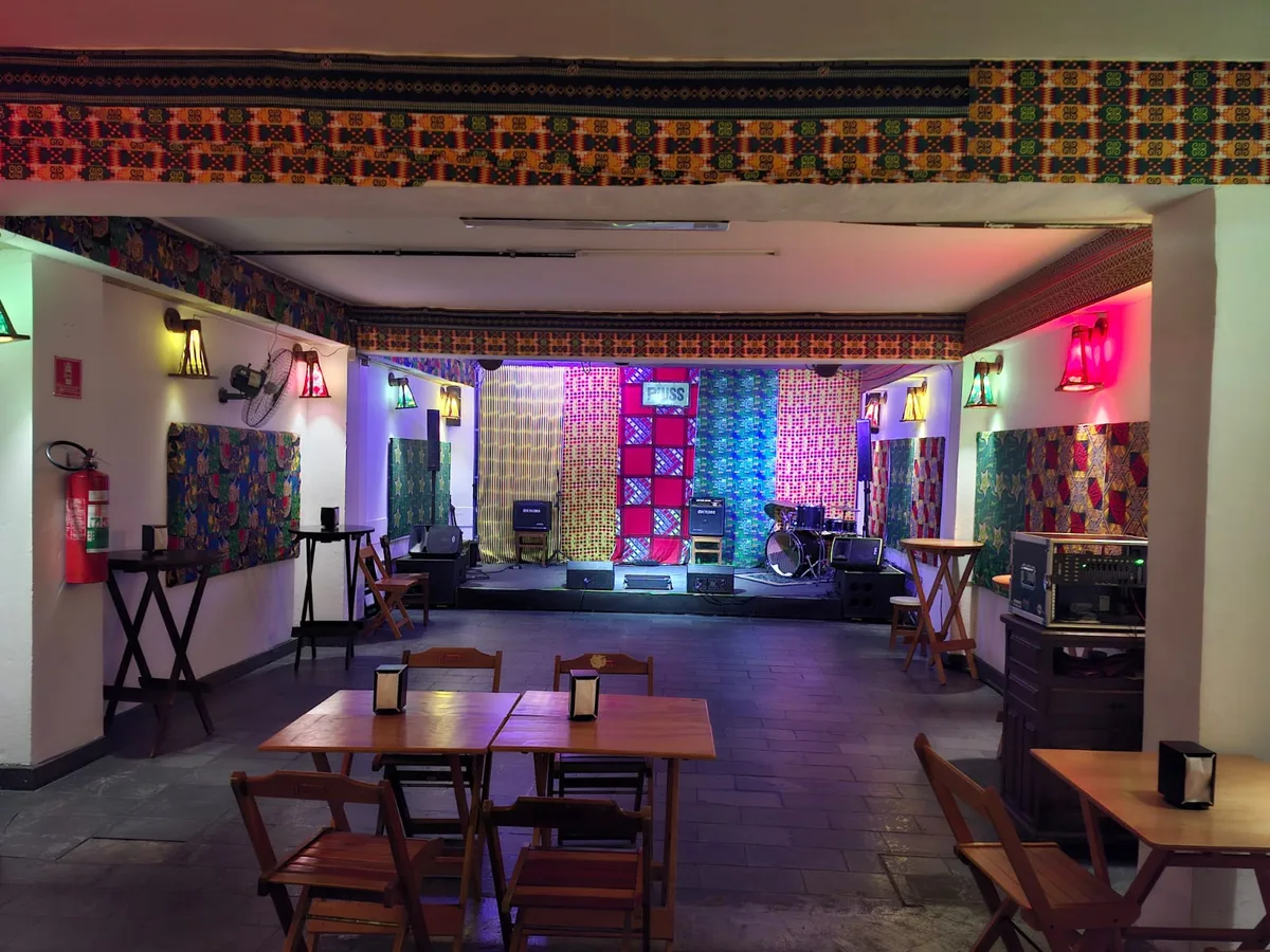 Espaço para Festa com Bar, Karaokê e Churrasqueira — foto 2