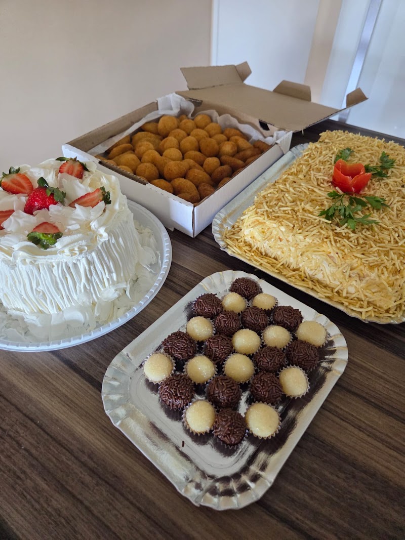 Q' DELÍCIA KIT FESTA / DECORAÇÕES — Salgados em Campinas