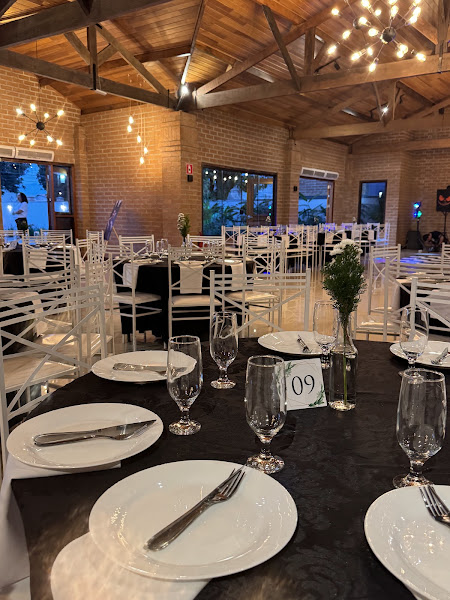 Bravo's Buffet — Buffet / Catering em Taubaté