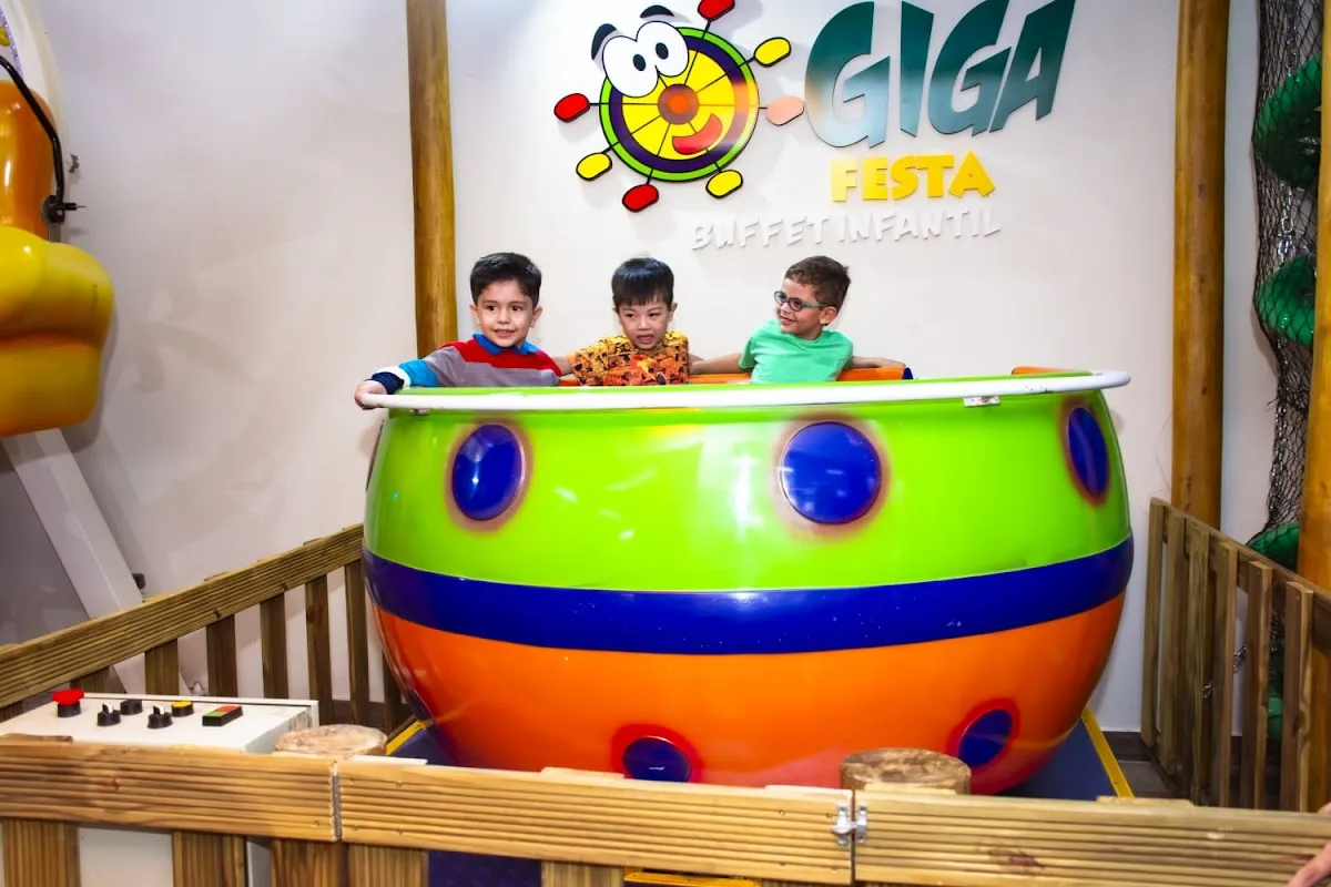 Buffet Giga Festas — Buffet / Catering em São José dos Campos, SP