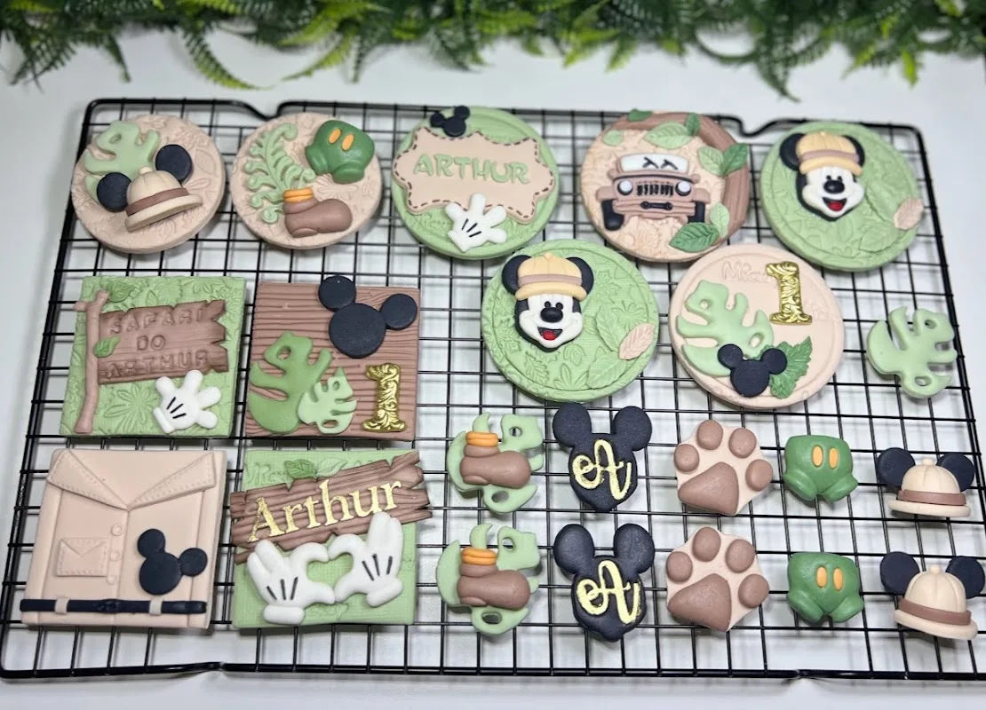 Arte com Sabor doces personalizados e apliques comestíveis — Bolos e Doces em São José dos Campos, SP