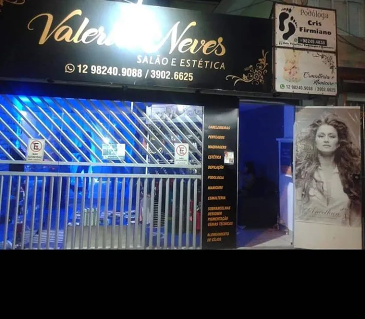 By Valeria Neves Fantasia para Locações — Outros em São José dos Campos, SP