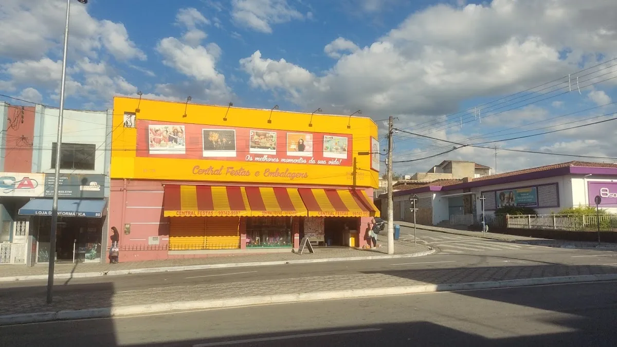 CENTRAL FESTAS E EMBALAGENS — Bolos e Doces em Taubaté, SP