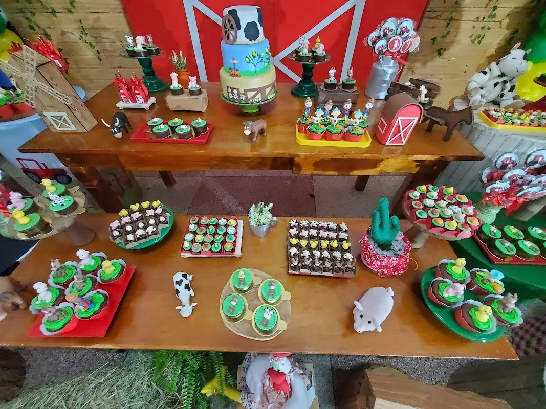 CR Confeitaria — Bolos e Doces em Jacareí, SP