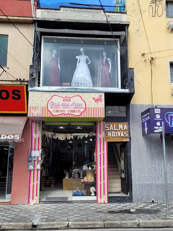 Salma Noivas — Outros em Jacareí, SP