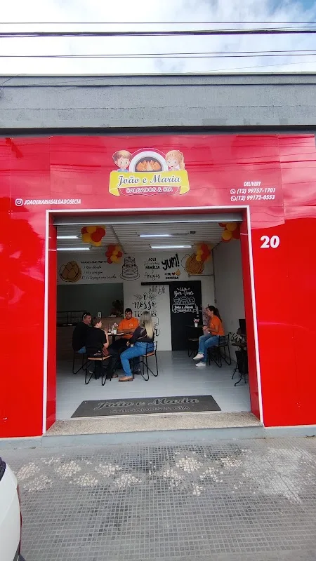 João e Maria Salgados&Cia — Salgados em Lorena, SP