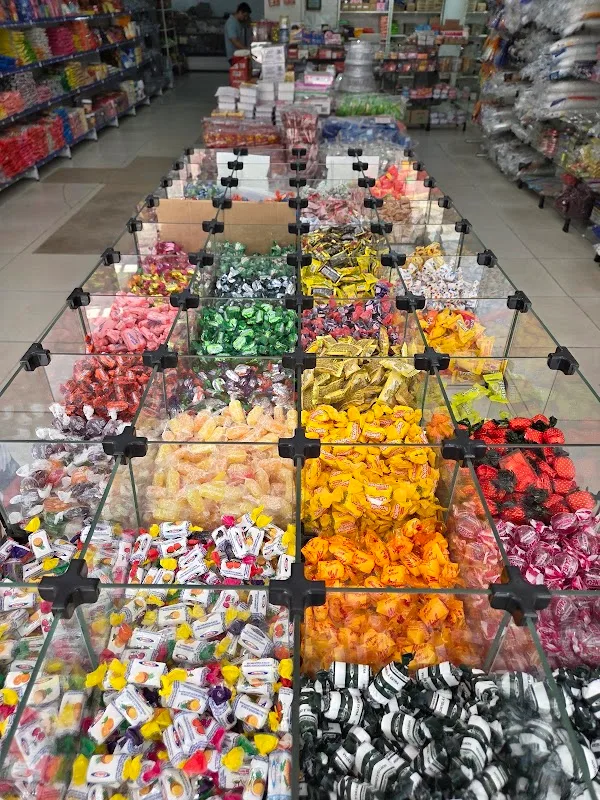 Casa do Chocolate e Frios — Salgados em Lorena, SP