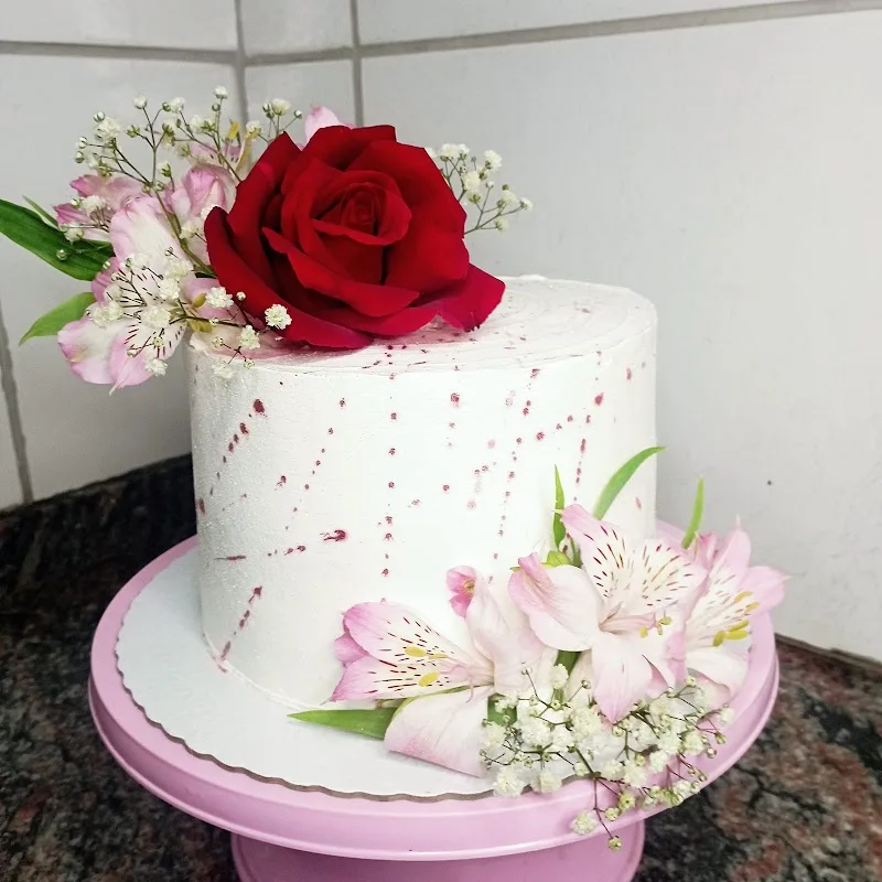 Doce Dueto Confeitaria — Bolos e Doces em Lorena, SP