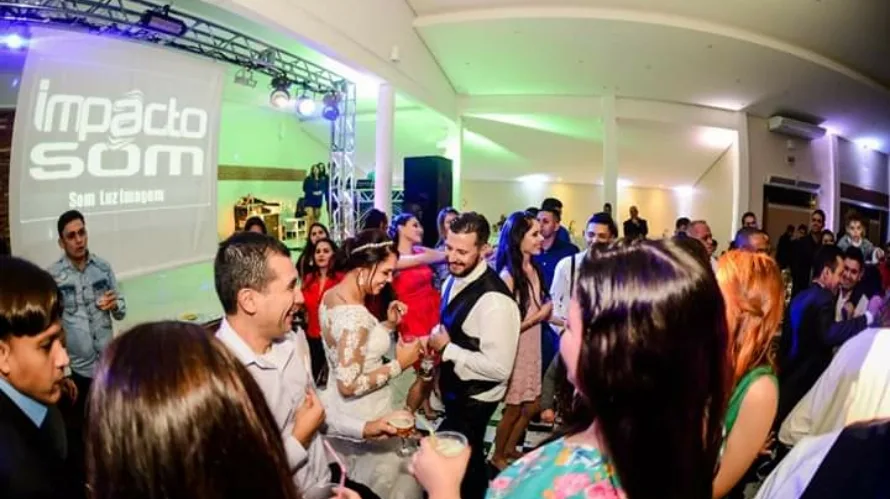 Impacto Som Festas e Eventos — Música / DJ / Som em Lorena, SP