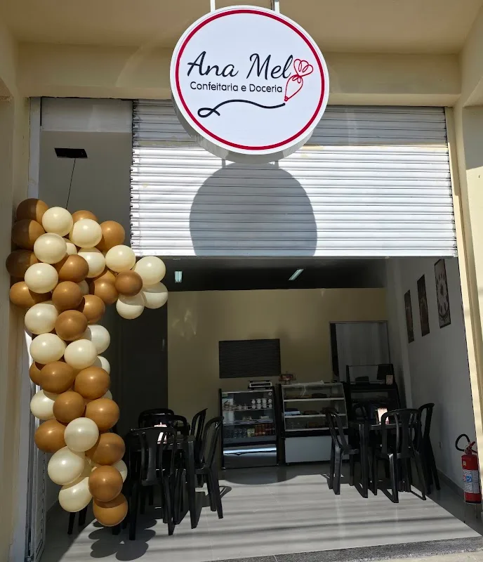 Ana Mel Confeitaria e Doceria — Bolos e Doces em Caçapava, SP