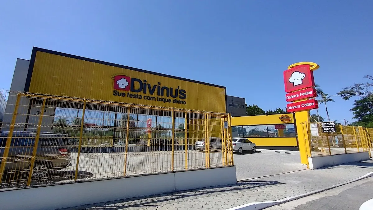 Divinus Festas — Bolos e Doces em Tremembé