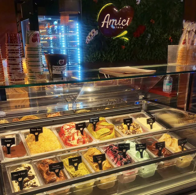 Amici Gelato e Café | Tremembé — Bolos e Doces em Tremembé, SP