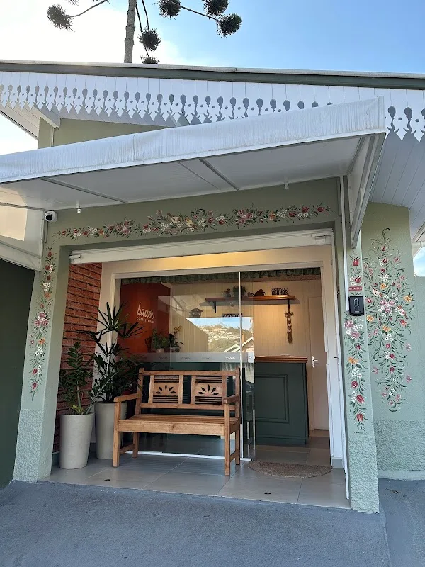 Bauer Confeitaria — Bolos e Doces em Campos do Jordão, SP