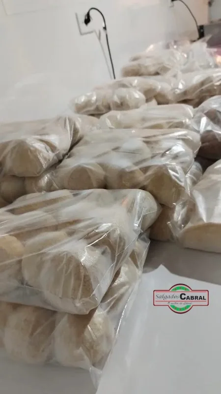 Salgados Cabral — Salgados em Caraguatatuba