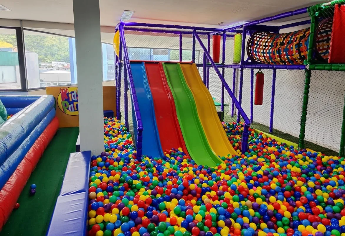 Kids Park Club Caraguatatuba — Outros em Caraguatatuba