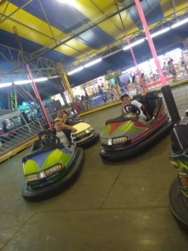 Parque de Diversões Trombini — Outros em Caraguatatuba