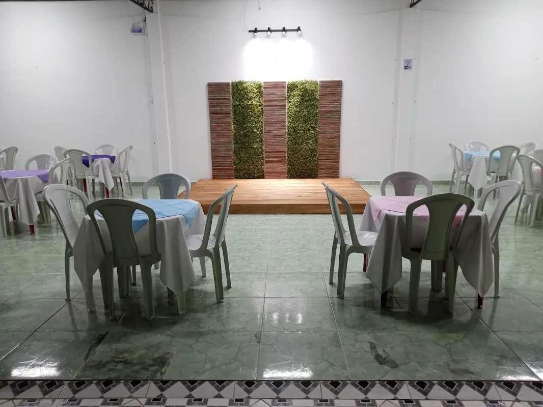 Family espaço alegria — Salão de Festas em Ubatuba, SP