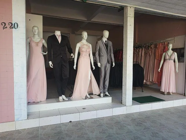 Brilho de Cetim - Aluguel de trajes — Outros em Ubatuba, SP