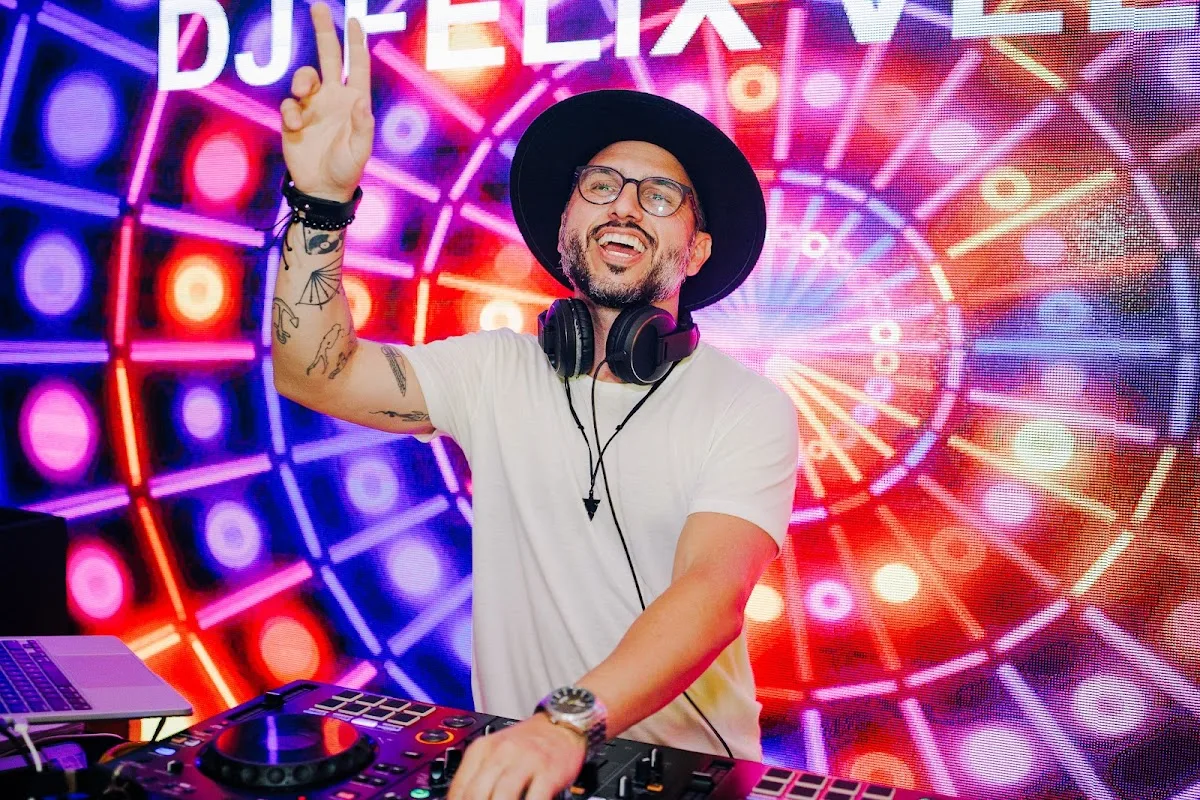 Dj Felix Veloso — Música / DJ / Som em São Sebastião, SP