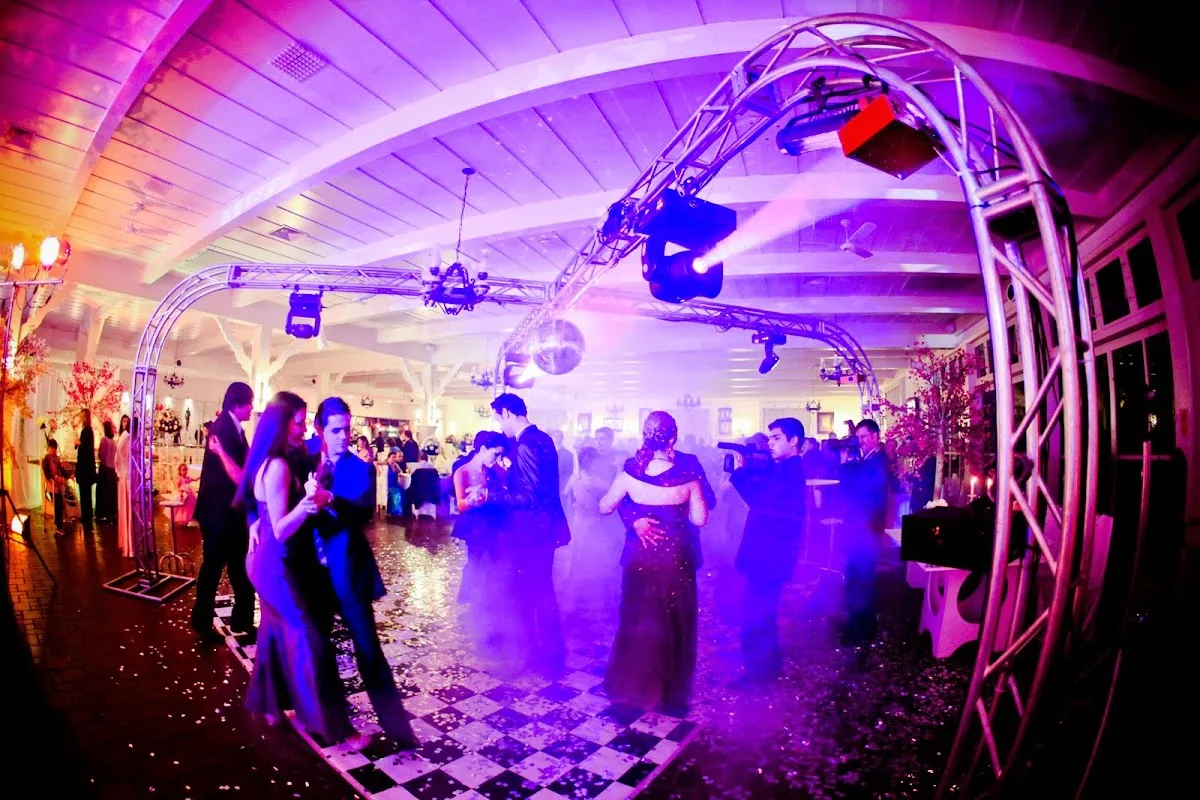 DJ para Casamento, Som e Eventos | DJ SP — Música / DJ / Som em São Paulo, SP